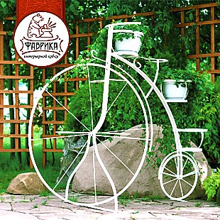 Садовые подставки для цветов