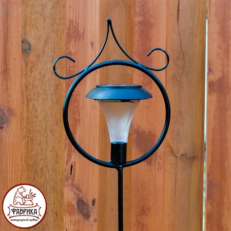 Кованая шпалера для сада