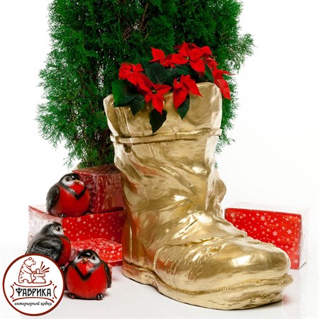 Фигура сапог