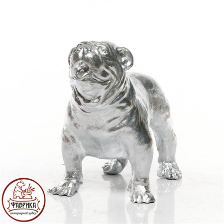 Собака бульдог