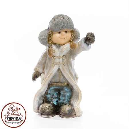 Фигура садовая Снегурочка 