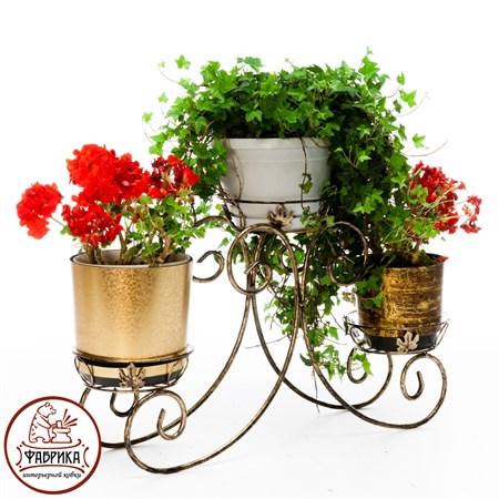 Кованая цветочница 