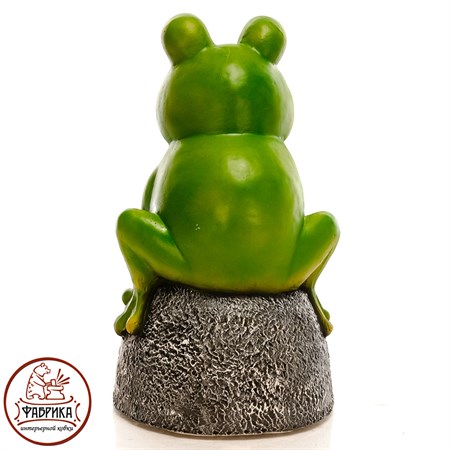 Фигура Лягушка для сада