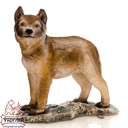 Волчонок садовая фигура