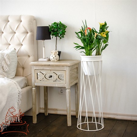 стойка под цветы