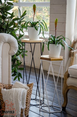 Подставка под цветы лофт