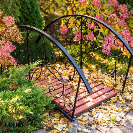 Декоративный мостик для сада