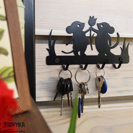 Настенная ключница