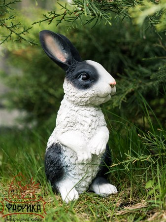 Фигура Зайчонок из полистоуна