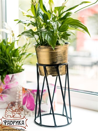 Металлическая подставка для цветов, цв.чёрный