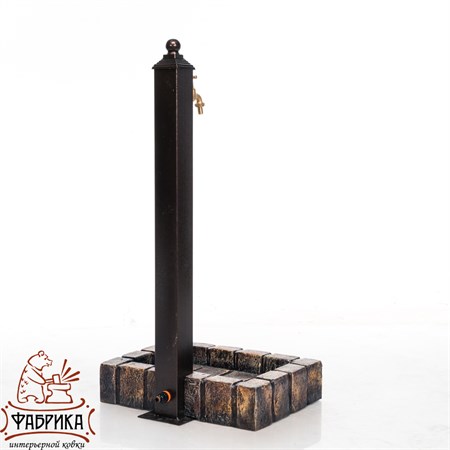 Садовая колонка с поддоном