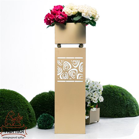 уличный вазон для цветов