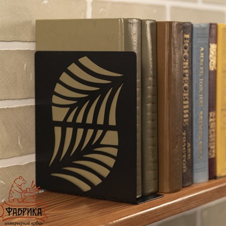 Ограничитель для книг на полке