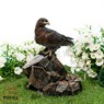 садовый фонтан с орлом